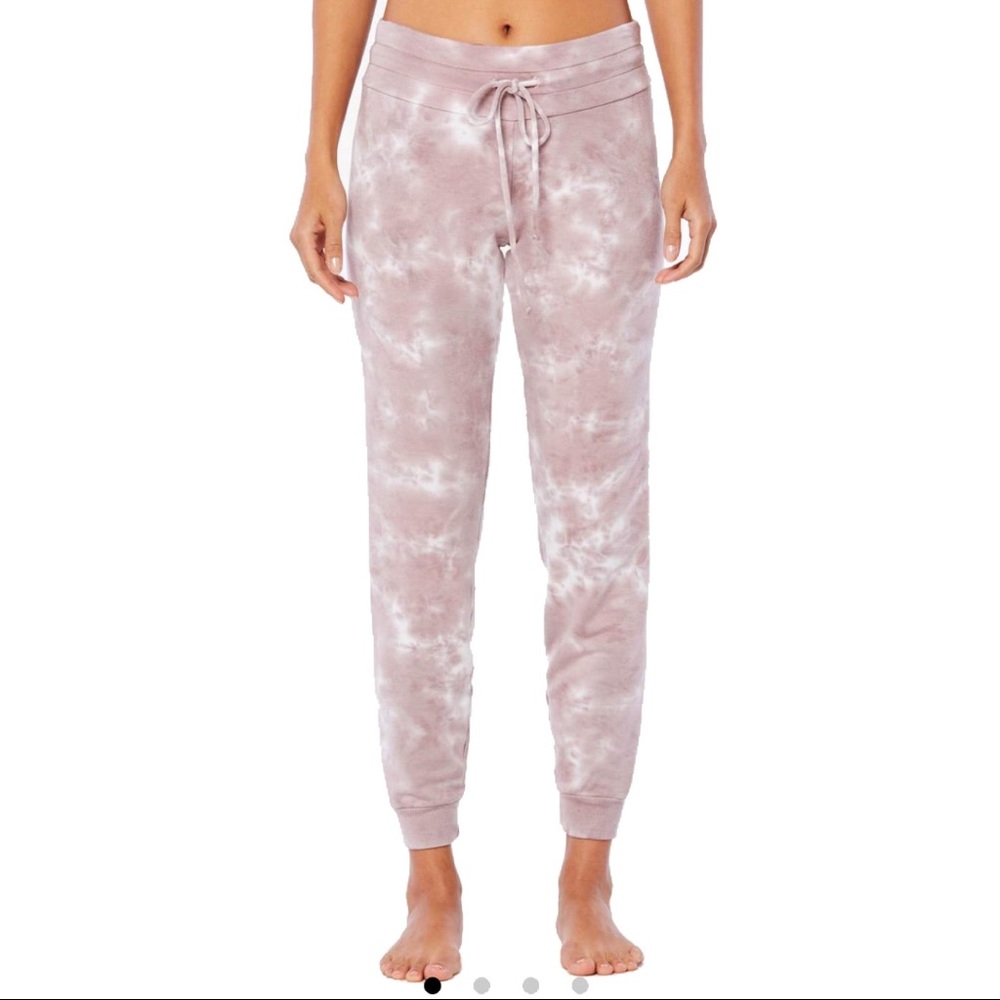 NWT Beyond Yoga Garment Dye Lounge Around Jogger L